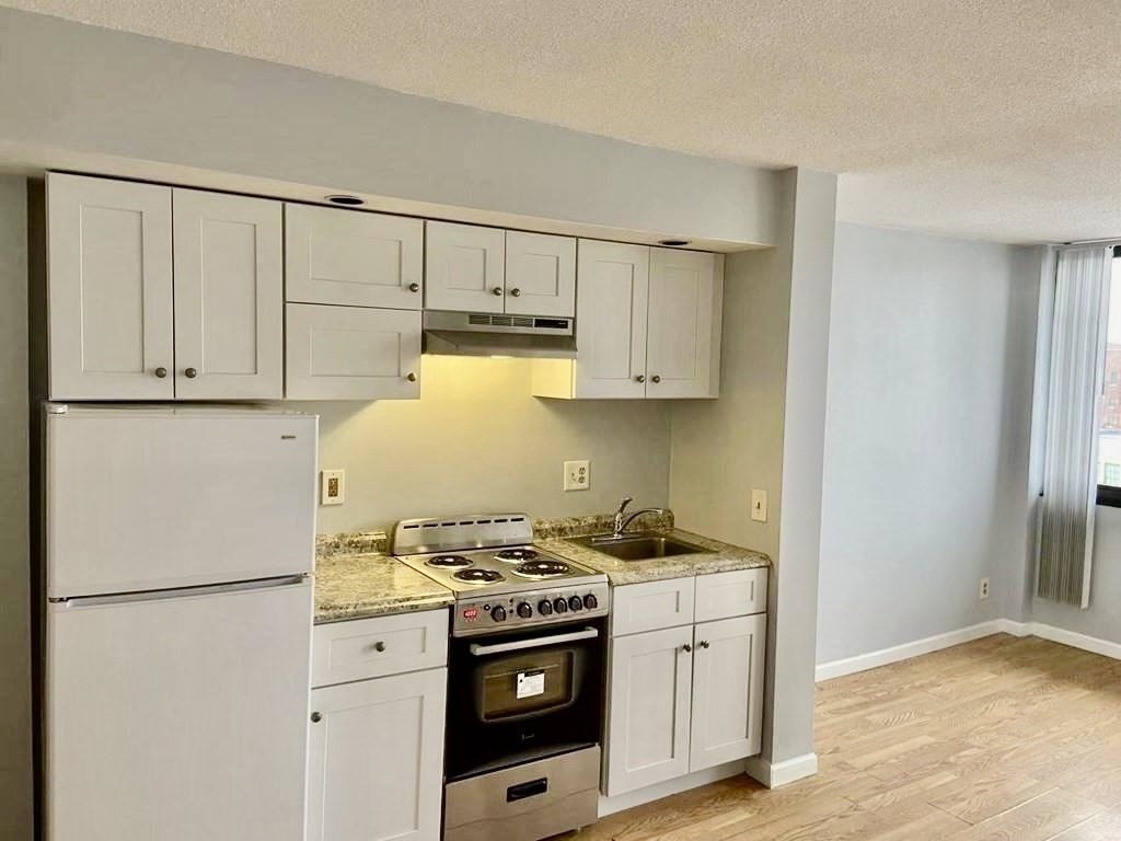 70 Southbridge Street, Unit 709 Worcester, MA 01608 - Photo 4 of 9