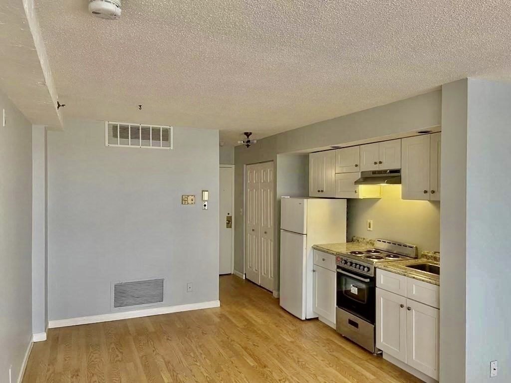 70 Southbridge Street, Unit 709 Worcester, MA 01608 - Photo 5 of 9