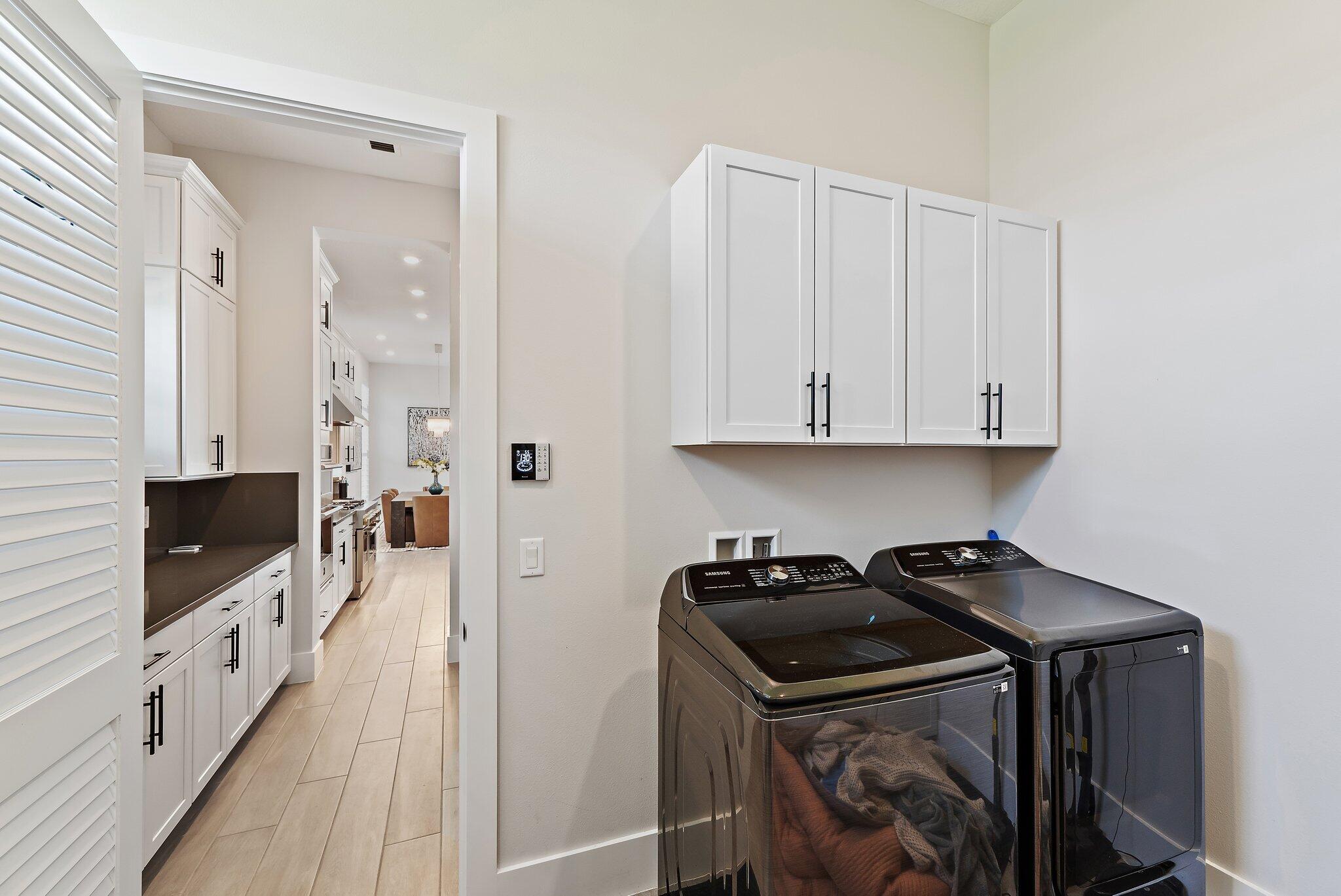 20049 Southeast Bridgewater Drive Jupiter, FL 33458 - Photo 22 of 77 Laundry