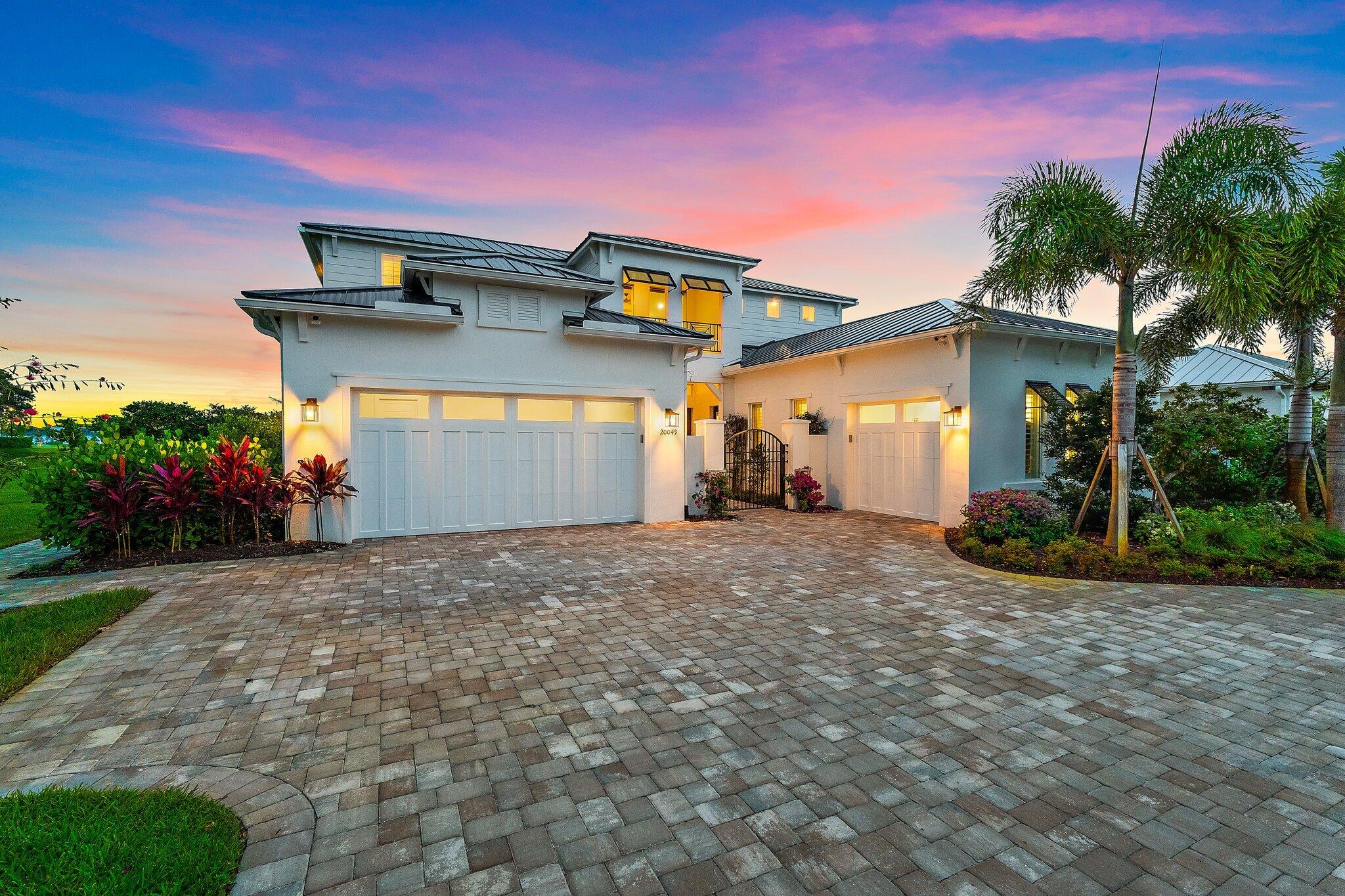 20049 Southeast Bridgewater Drive Jupiter, FL 33458 - Photo 29 of 77 a view of a house with a patio