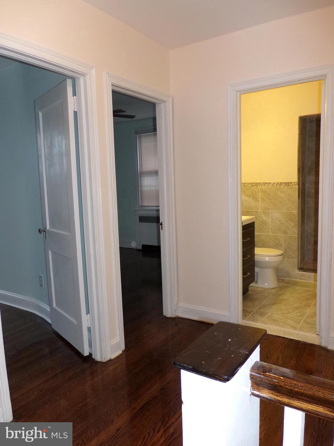 645 Kenmore Road Philadelphia, PA 19151 - Photo 11 of 27 Gallery Image 11
