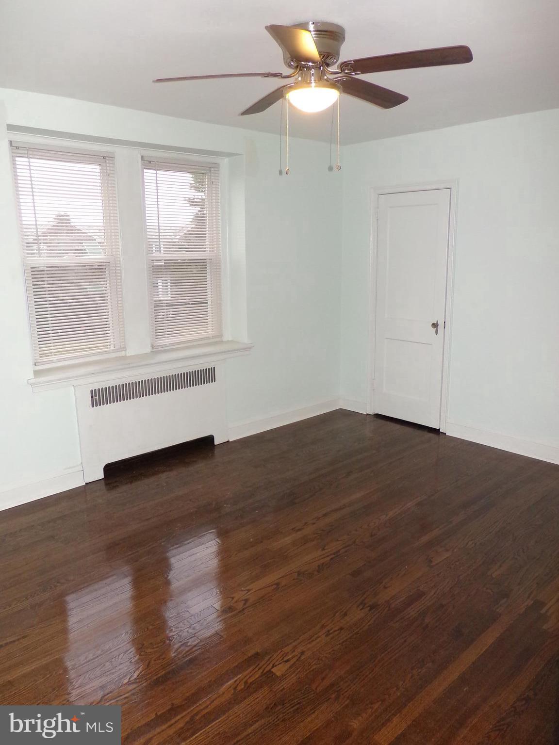 645 Kenmore Road Philadelphia, PA 19151 - Photo 20 of 27 Gallery Image 20