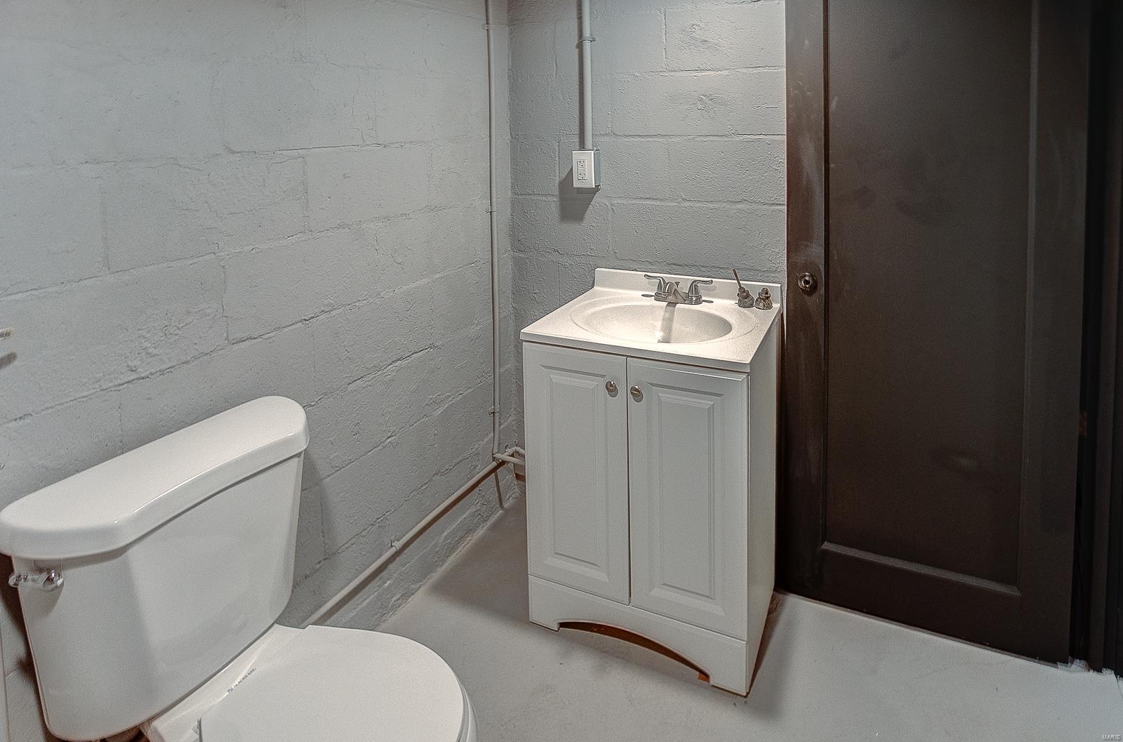 8518 Triple Lakes Road Dupo, IL 62239 - Photo 28 of 33 Gallery Image 28