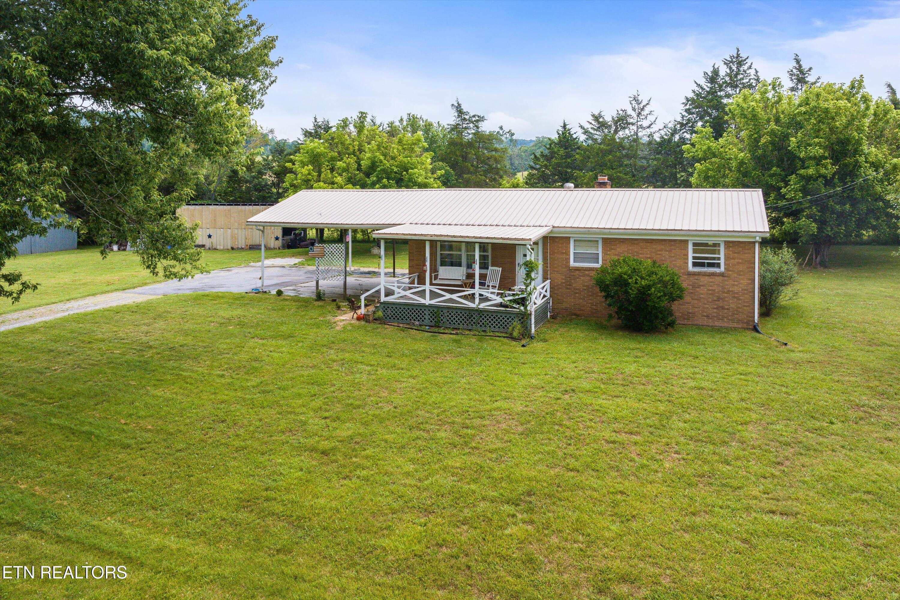 120 Bolinger Road Speedwell, TN 37870 - Photo 1 of 58 01-120BolingerRd-1