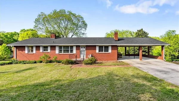 $250,000 | 6031 Blue Bonnet Lane, Winston-Salem, NC 27103