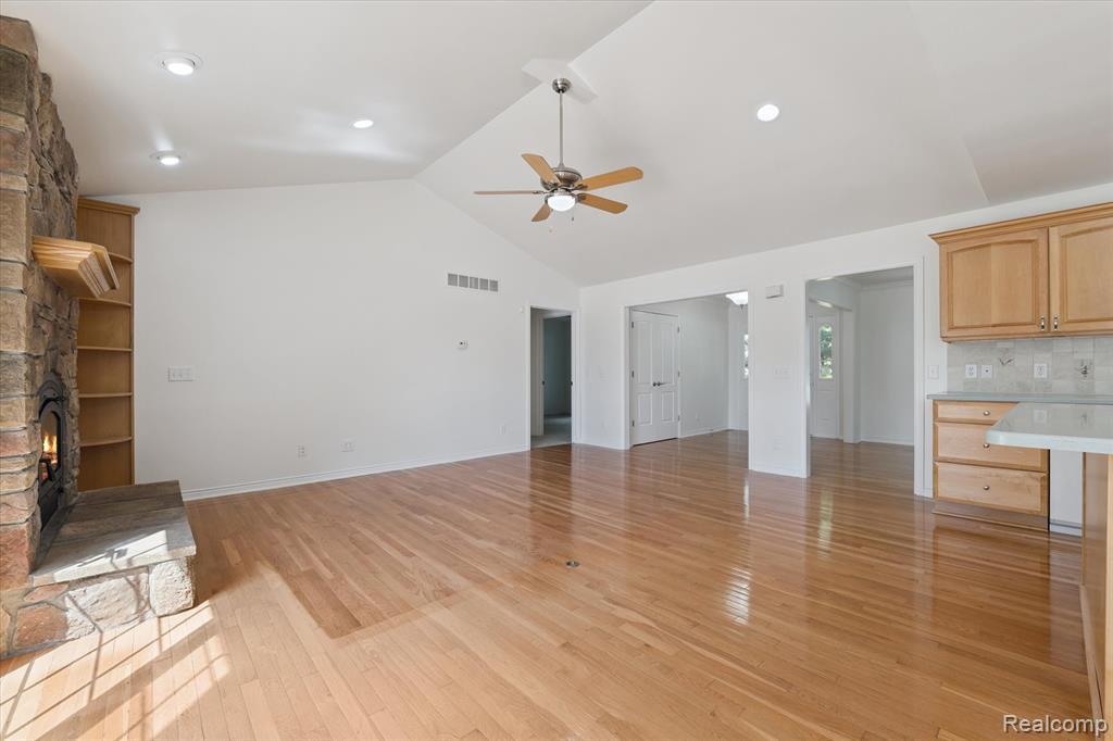 7127 Perry Lake Road Clarkston, MI 48346 - Photo 11 of 75