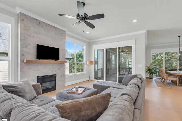 $641,900 | 104 Winding Rock Road, Simpsonville, SC 29680