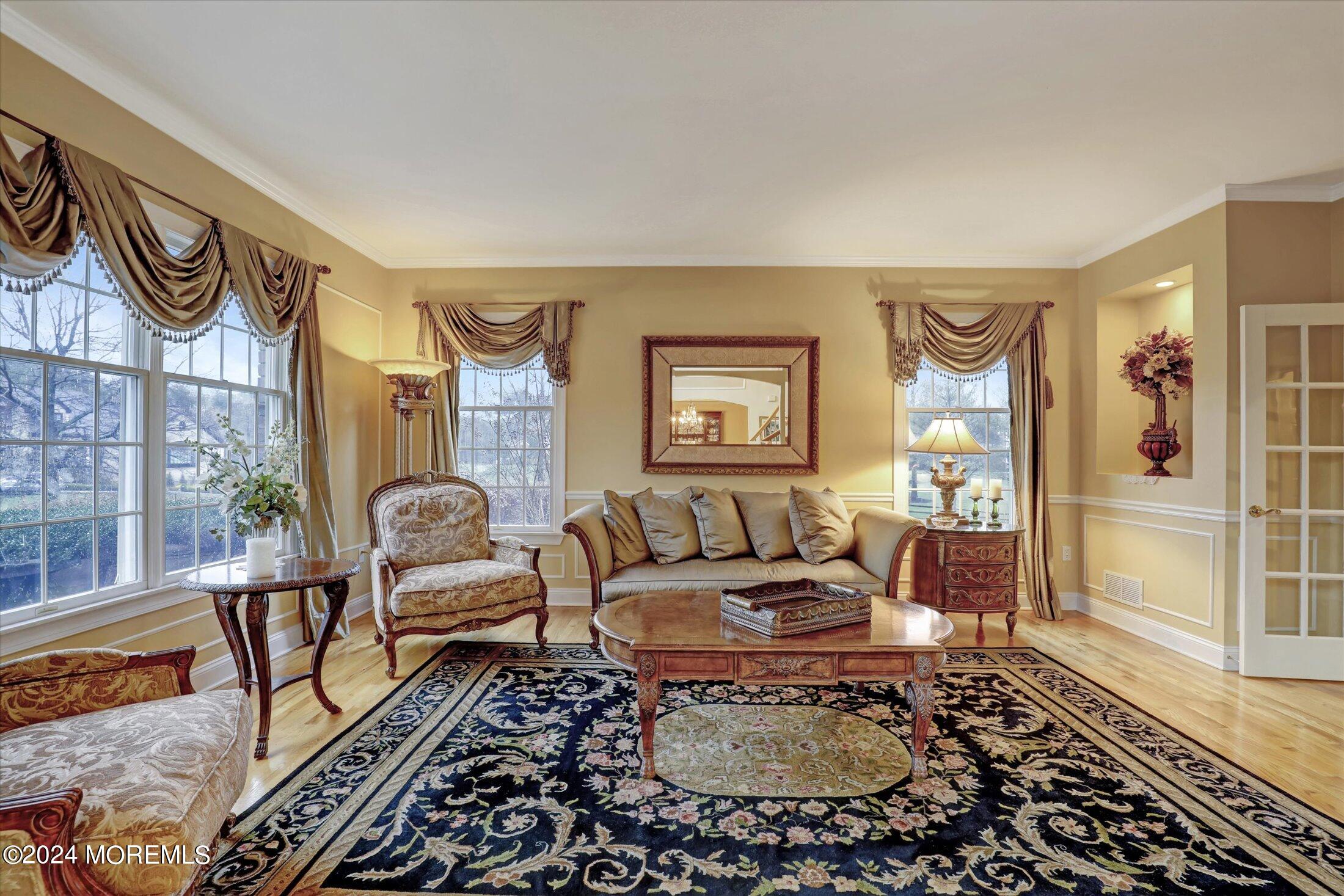 9 Shady Tree Lane Colts Neck, NJ 07722 - Photo 8 of 60 a living room with furniture