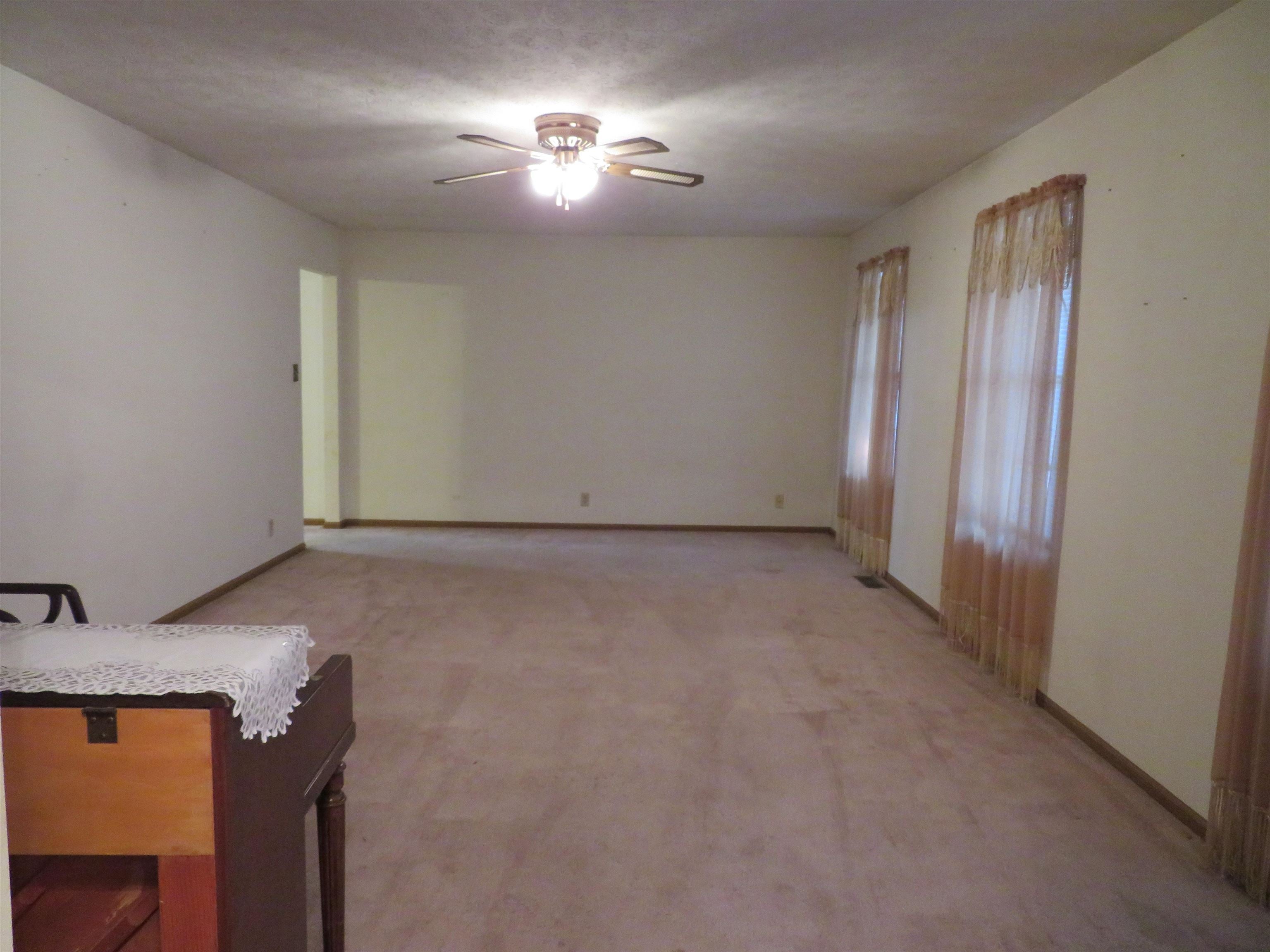3058 Wilson Road Barboursville, WV 25504 - Photo 4 of 15 Gallery Image 4