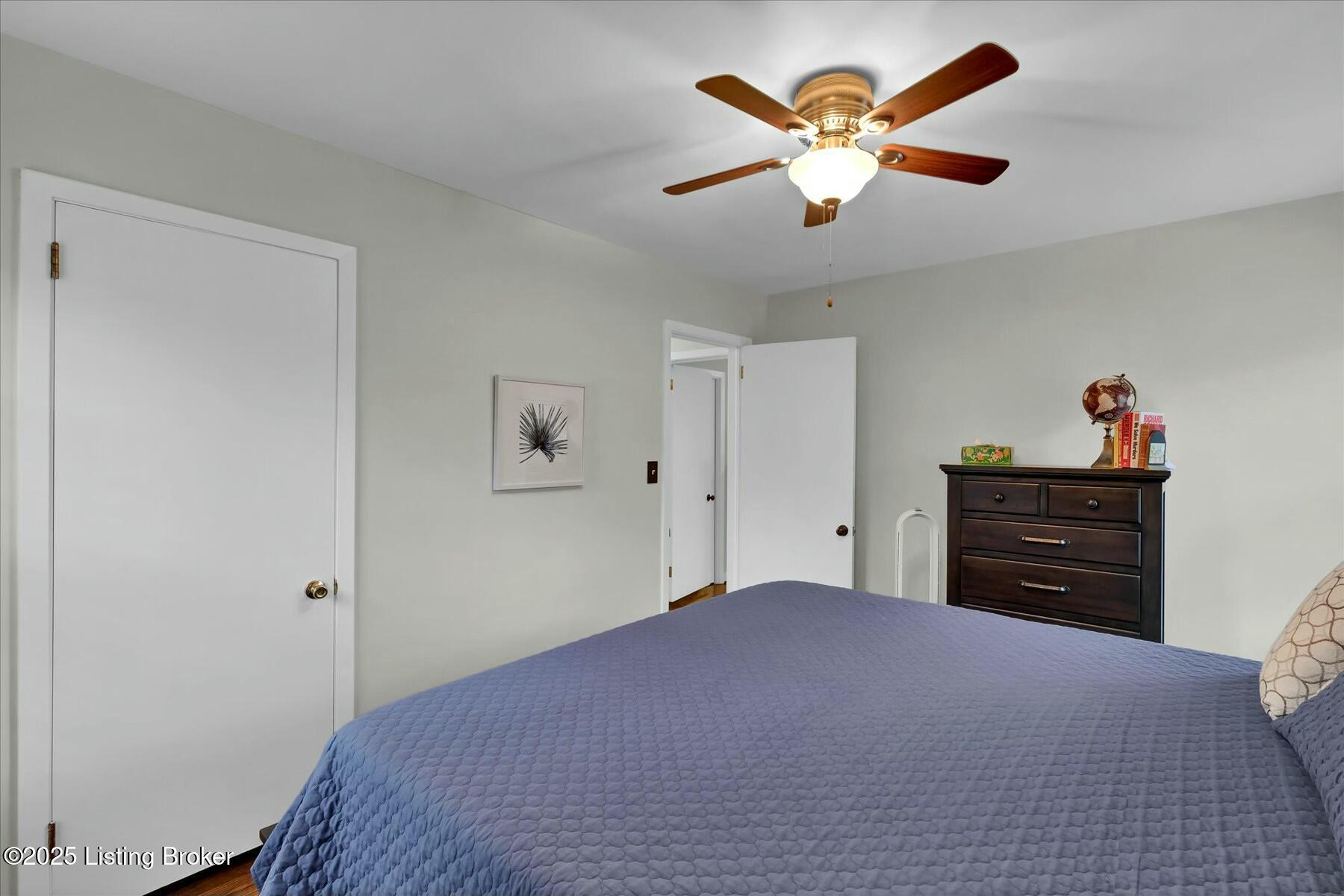 311 Ring Road Louisville, KY 40207 - Photo 22 of 46 tempImageTrukOR