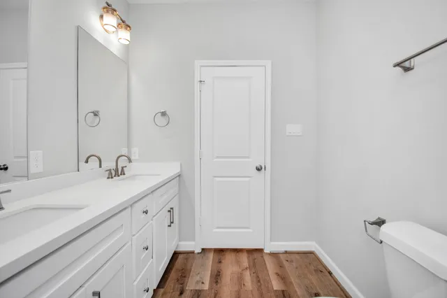 $2,500 | 2349 Hoskins Drive, Houston, TX 77080