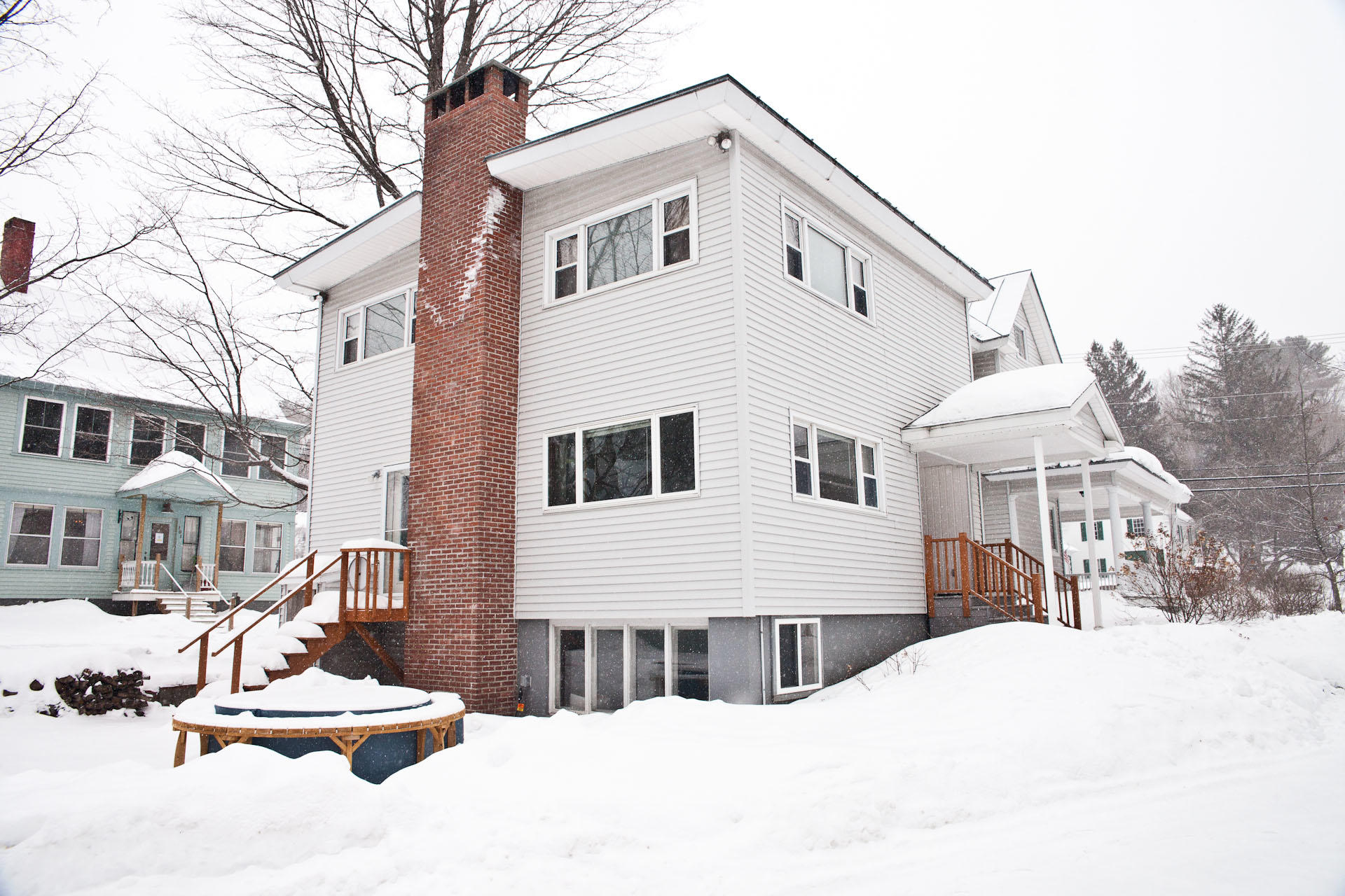 103 Main Street Farmington, ME 04938 - Photo 6 of 69 IMG_8229