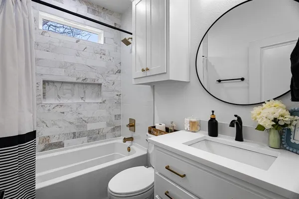 $275,000 | 200 Walnut Street, Chico, TX 76431