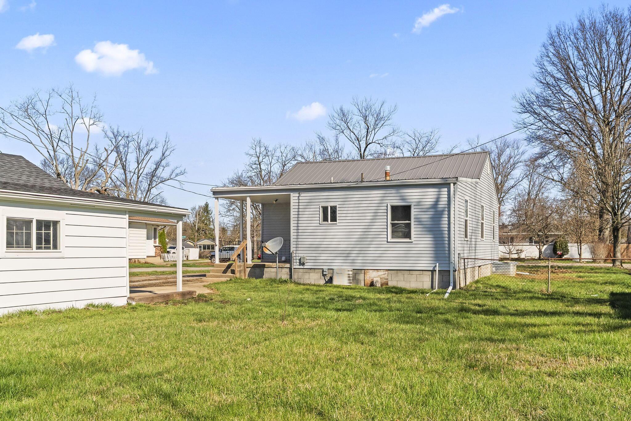 1885 Case Road Columbus, OH 43224 - Photo 45 of 63