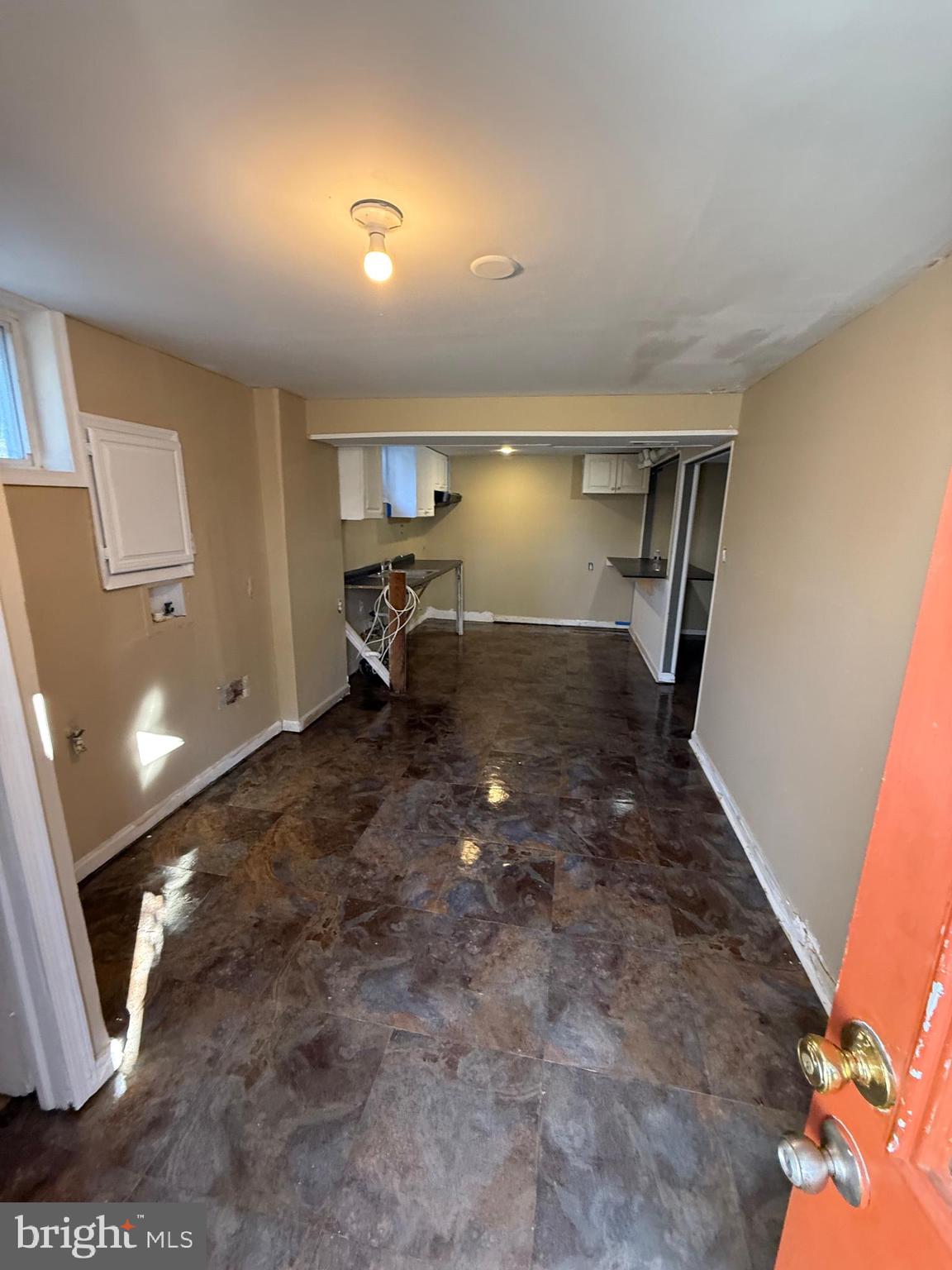 7003 Fairwood Road Hyattsville, MD 20784 - Photo 20 of 30 a view of a hallway