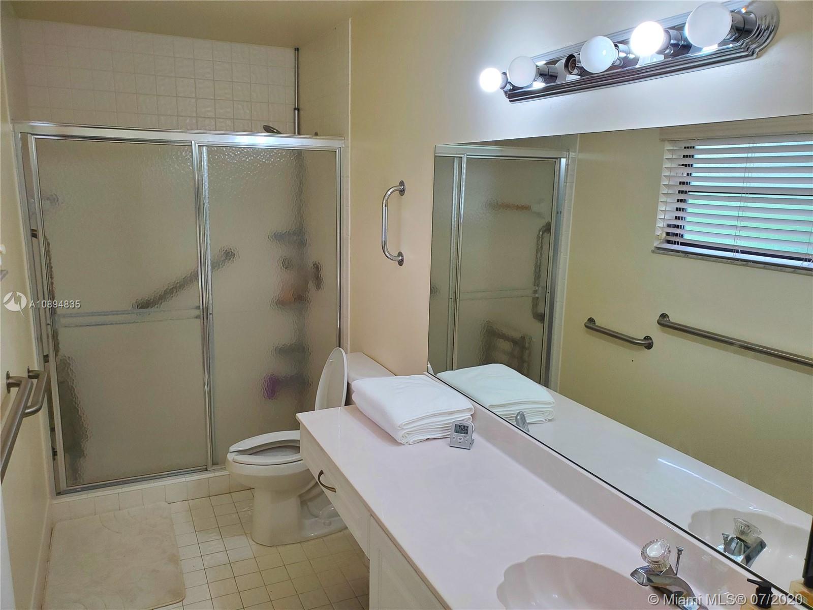 8250 Springview Terrace, Unit 8250 Boca Raton, FL 33496 - Photo 16 of 22 Gallery Image 16