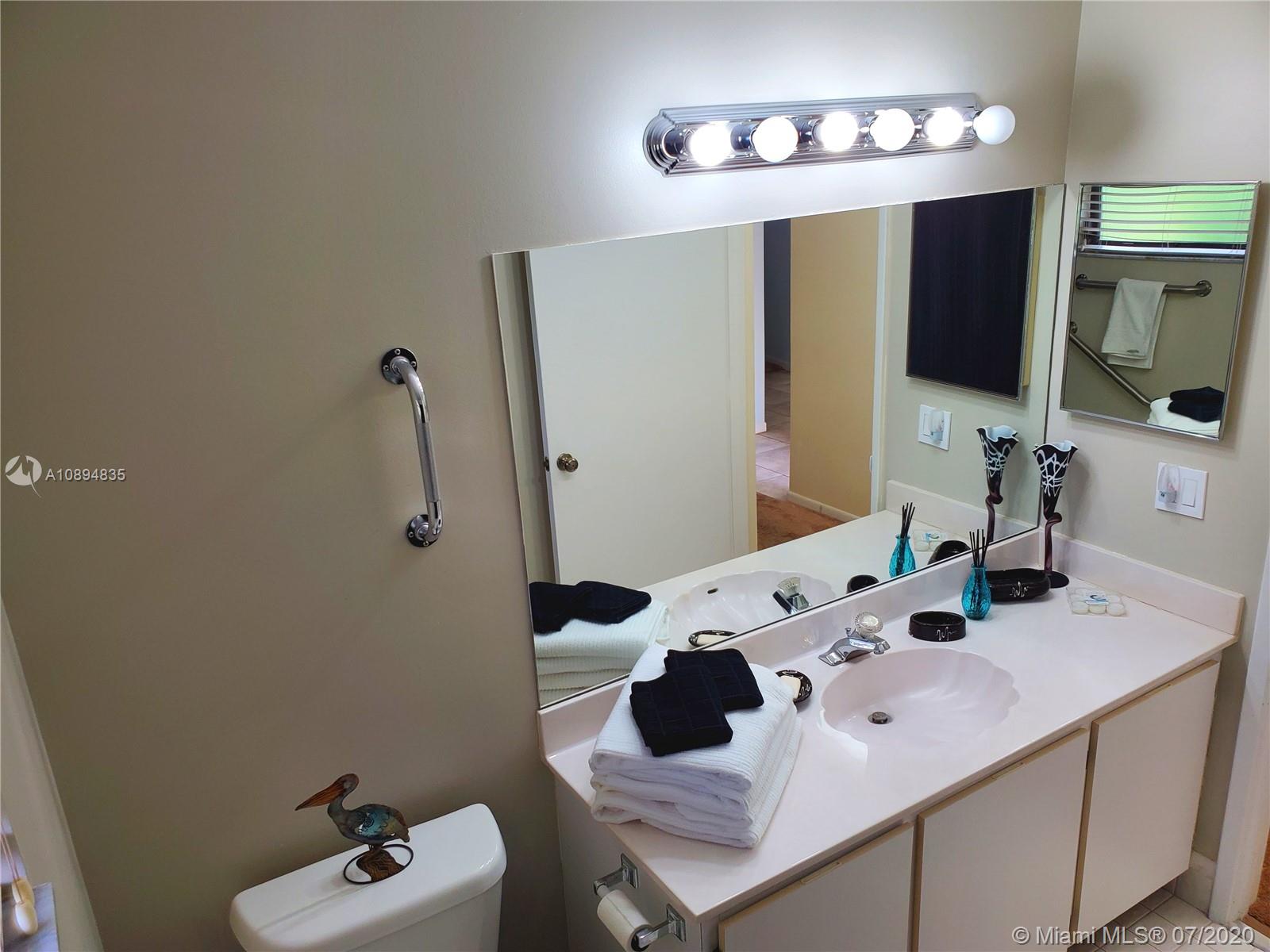 8250 Springview Terrace, Unit 8250 Boca Raton, FL 33496 - Photo 21 of 22 Gallery Image 21