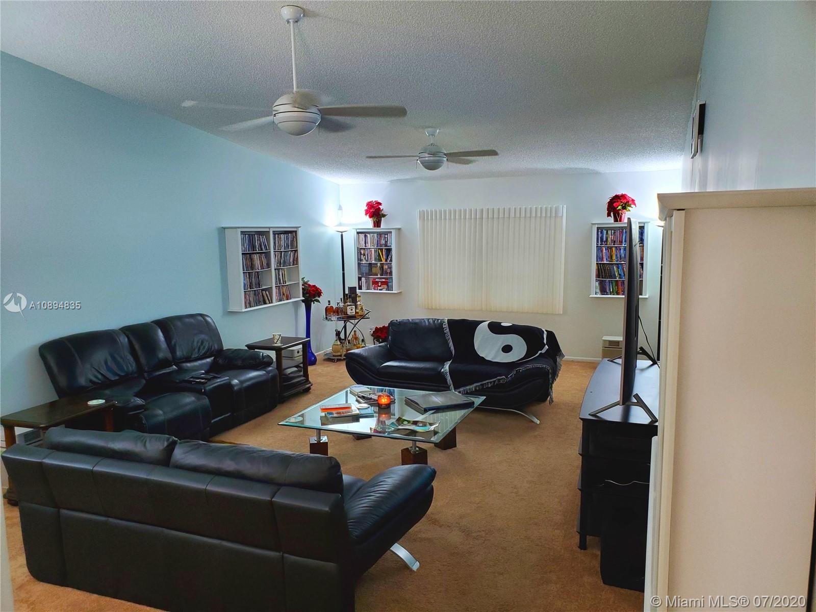 8250 Springview Terrace, Unit 8250 Boca Raton, FL 33496 - Photo 4 of 22 Gallery Image 4