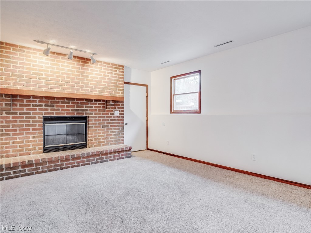 2660 Graybill Road Uniontown, OH 44685 - Photo 16 of 31 Gallery Image 16