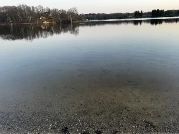 $28,500 | 23027 Miramichi Drive, Evart, MI 49631