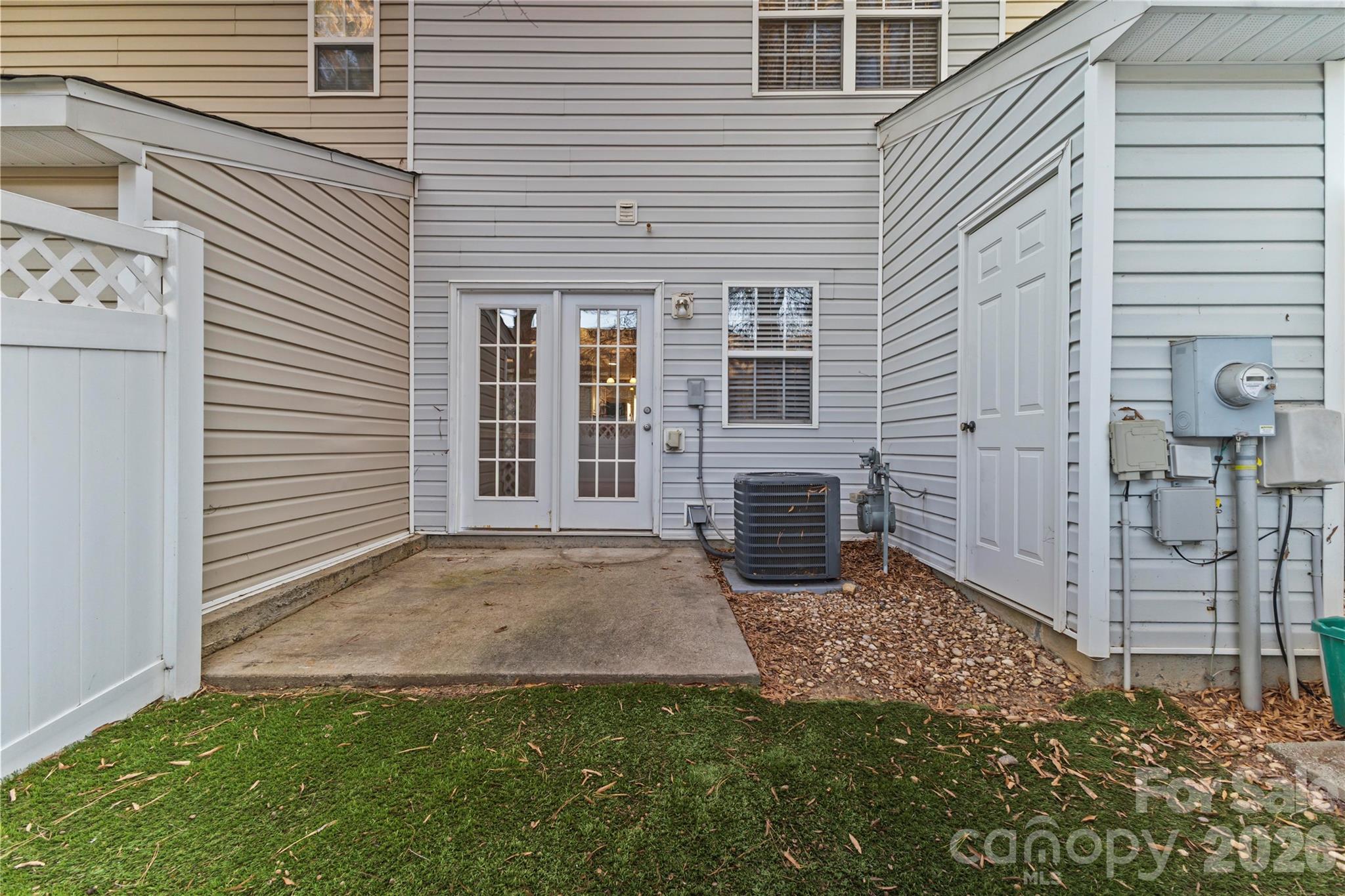 10923 Holly Ridge Boulevard Charlotte, NC 28216 - Photo 27 of 40