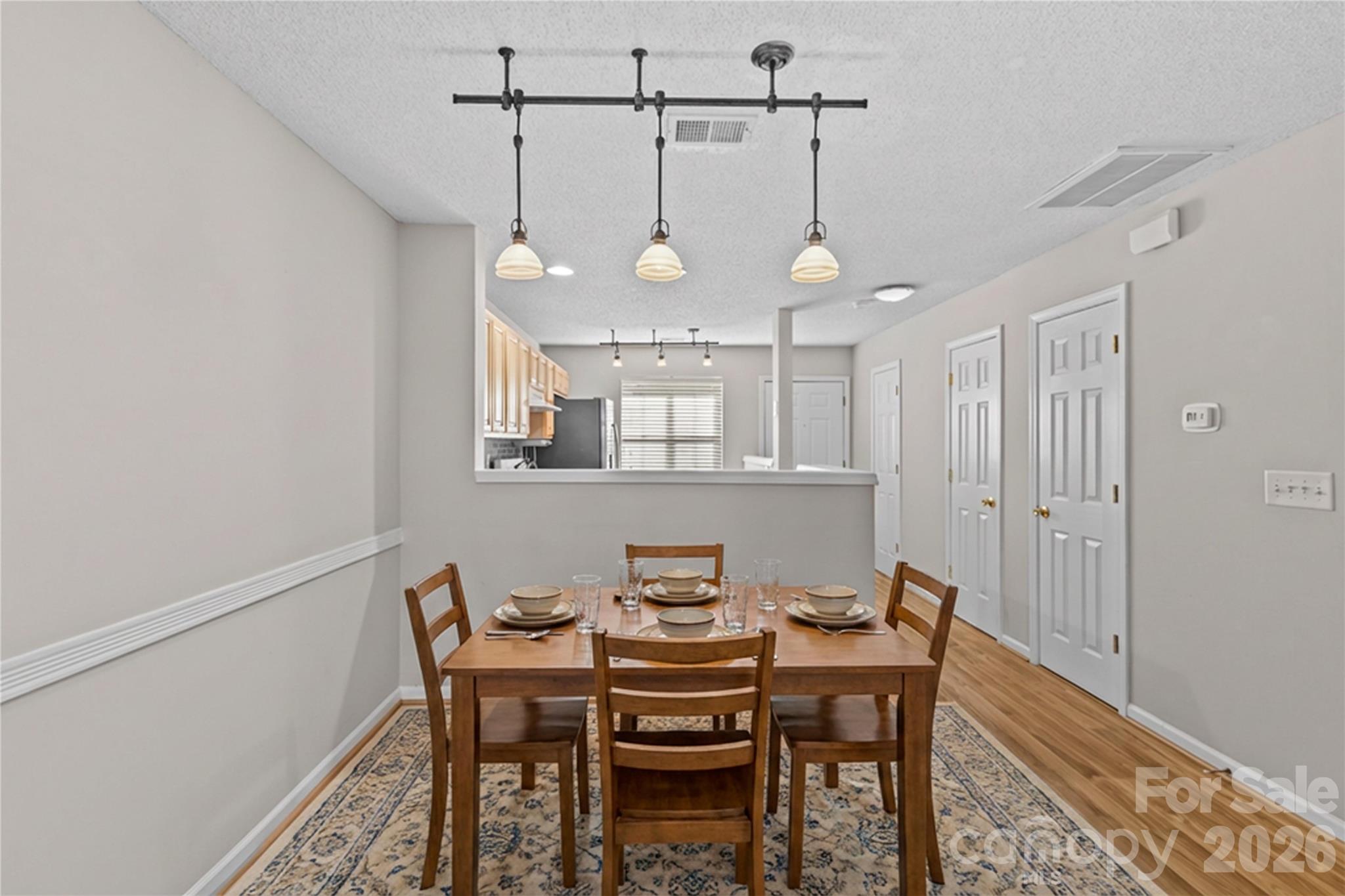 10923 Holly Ridge Boulevard Charlotte, NC 28216 - Photo 3 of 40