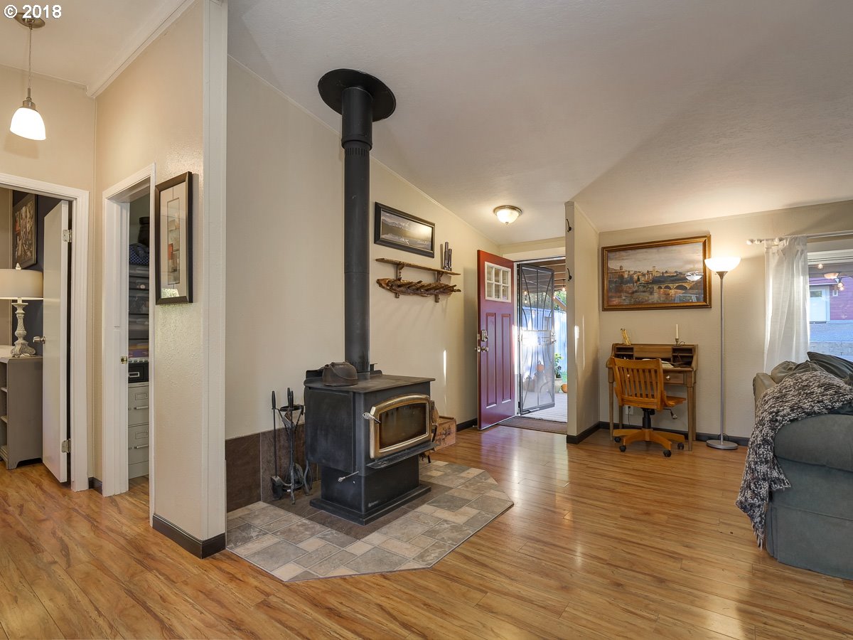 501 Mt Pleasant Road Washougal, WA 98671 - Photo 7 of 32 Gallery Image 7