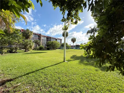 $474,000 | 1001 Three Islands Boulevard, Unit 3331, Hallandale Beach, FL 33009