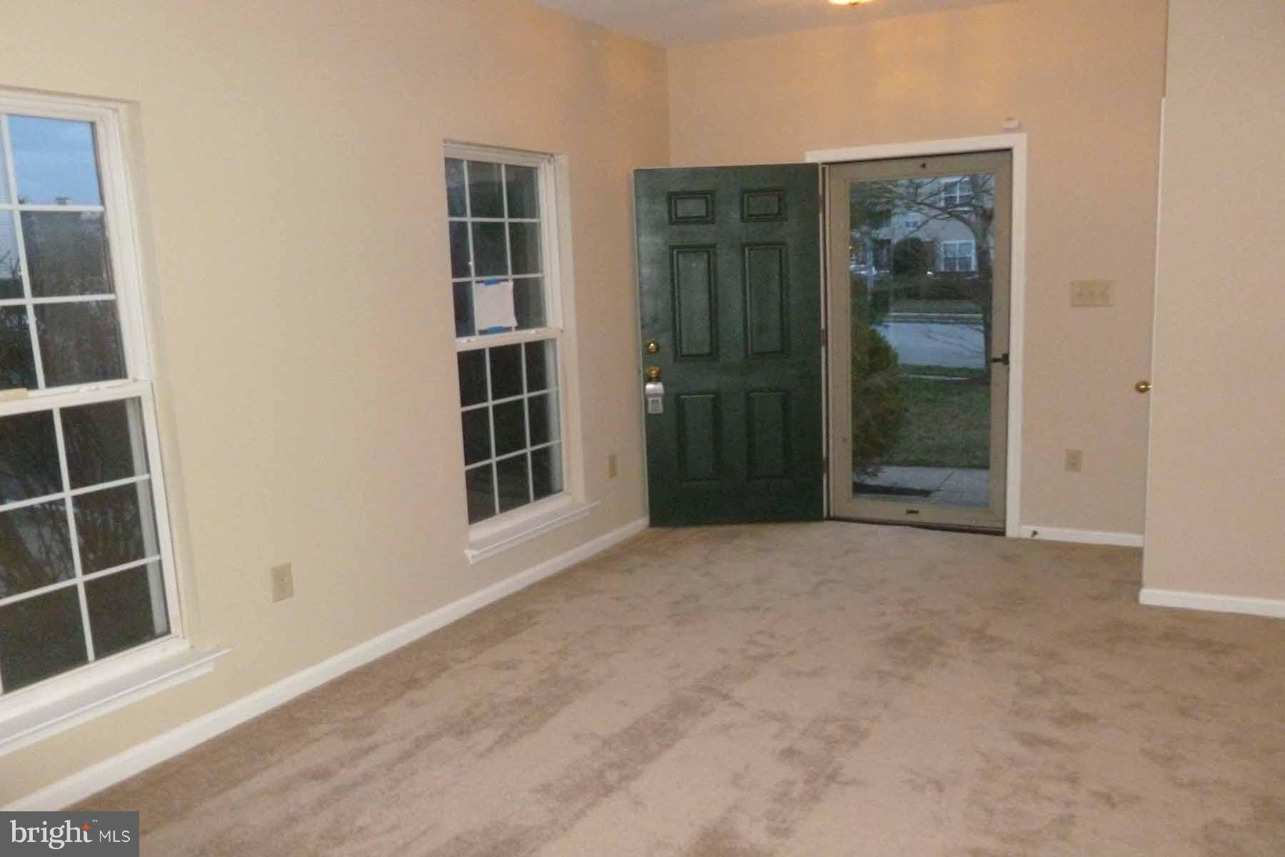 314 Assembly Point Court Odenton, MD 21113 - Photo 3 of 21 Living Room
