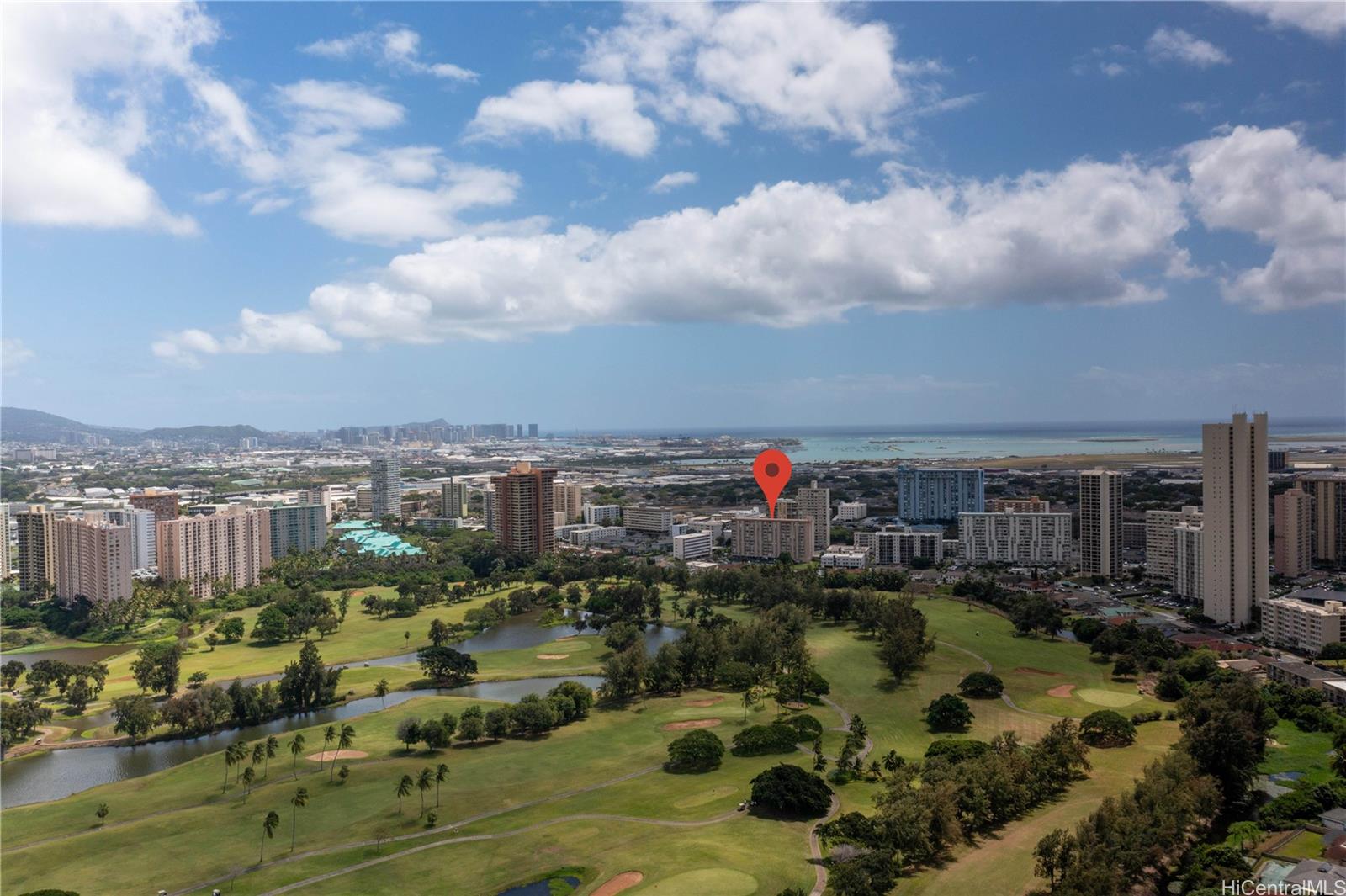 3030 Ala Ilima Street, Unit 907 Honolulu, HI 96818 - Photo 24 of 25 a view of a houses with city and mountain