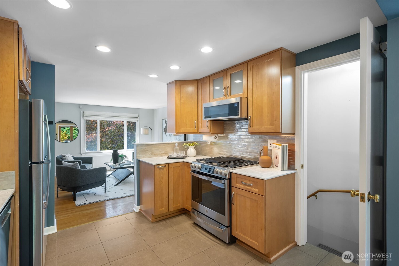 3748 Southwest Austin Street Seattle, WA 98126 - Photo 10 of 38 Gallery Image 10