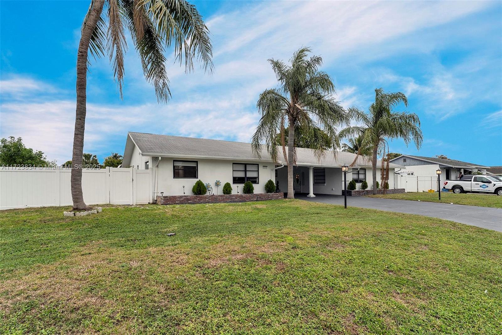 1111 Brown Road Lake Worth, FL 33462 - Photo 5 of 63