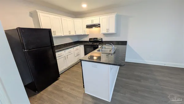 $995 | 313 North Navy Boulevard, Unit 2D, Pensacola, FL 32507
