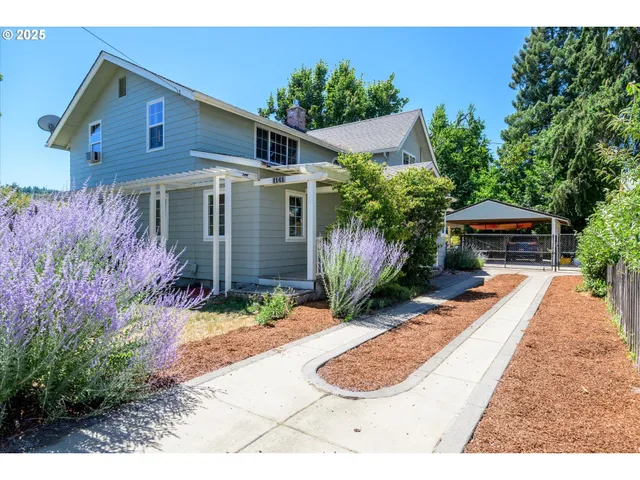 $485,000 | 1141 Thayer Avenue, Cottage Grove, OR 97424