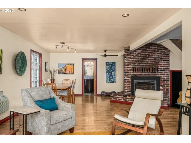 $485,000 | 1141 Thayer Avenue, Cottage Grove, OR 97424