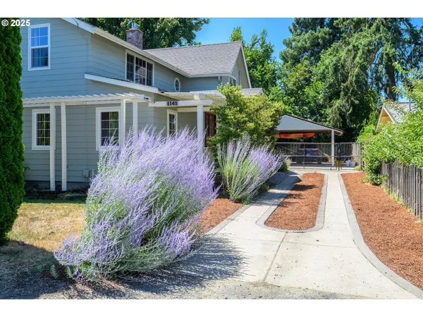$485,000 | 1141 Thayer Avenue, Cottage Grove, OR 97424