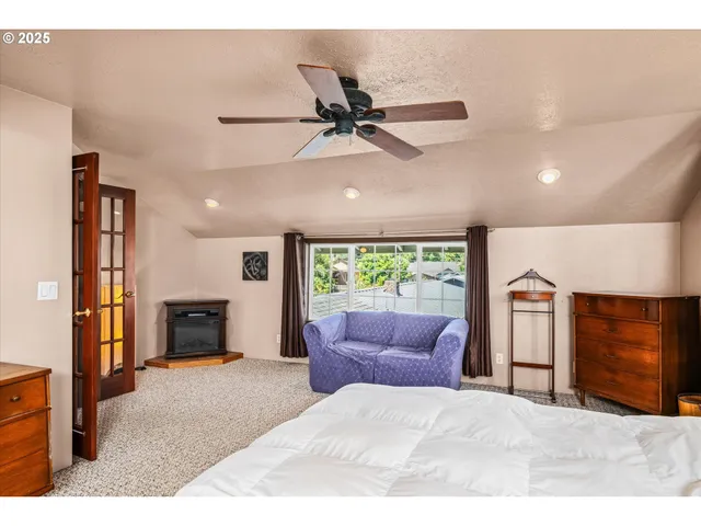 $485,000 | 1141 Thayer Avenue, Cottage Grove, OR 97424