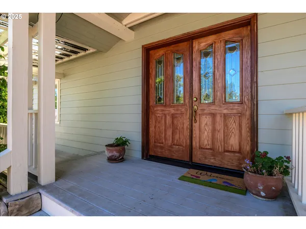 $485,000 | 1141 Thayer Avenue, Cottage Grove, OR 97424