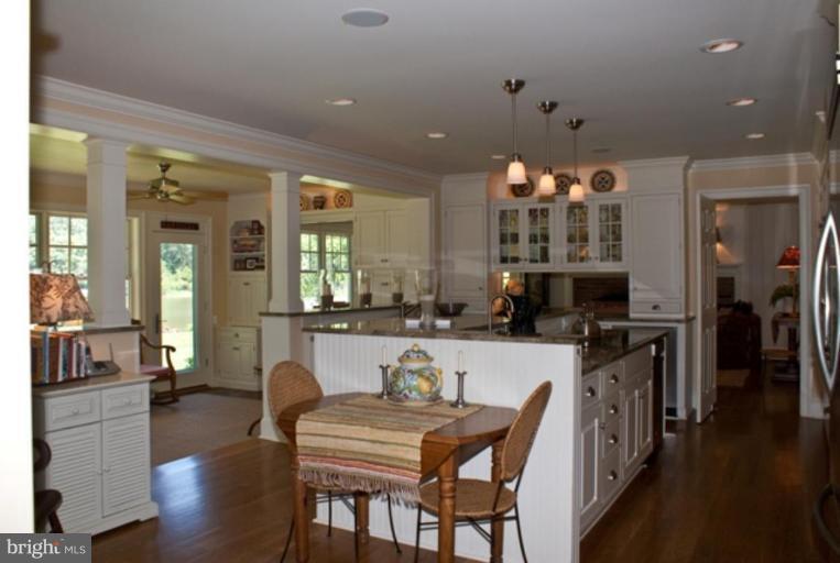 7296 Waverly Island Road Easton, MD 21601 - Photo 11 of 17 Kitchen