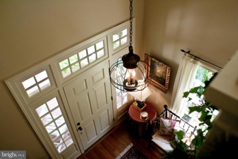 7296 Waverly Island Road Easton, MD 21601 - Photo 13 of 17 Entrance / Foyer