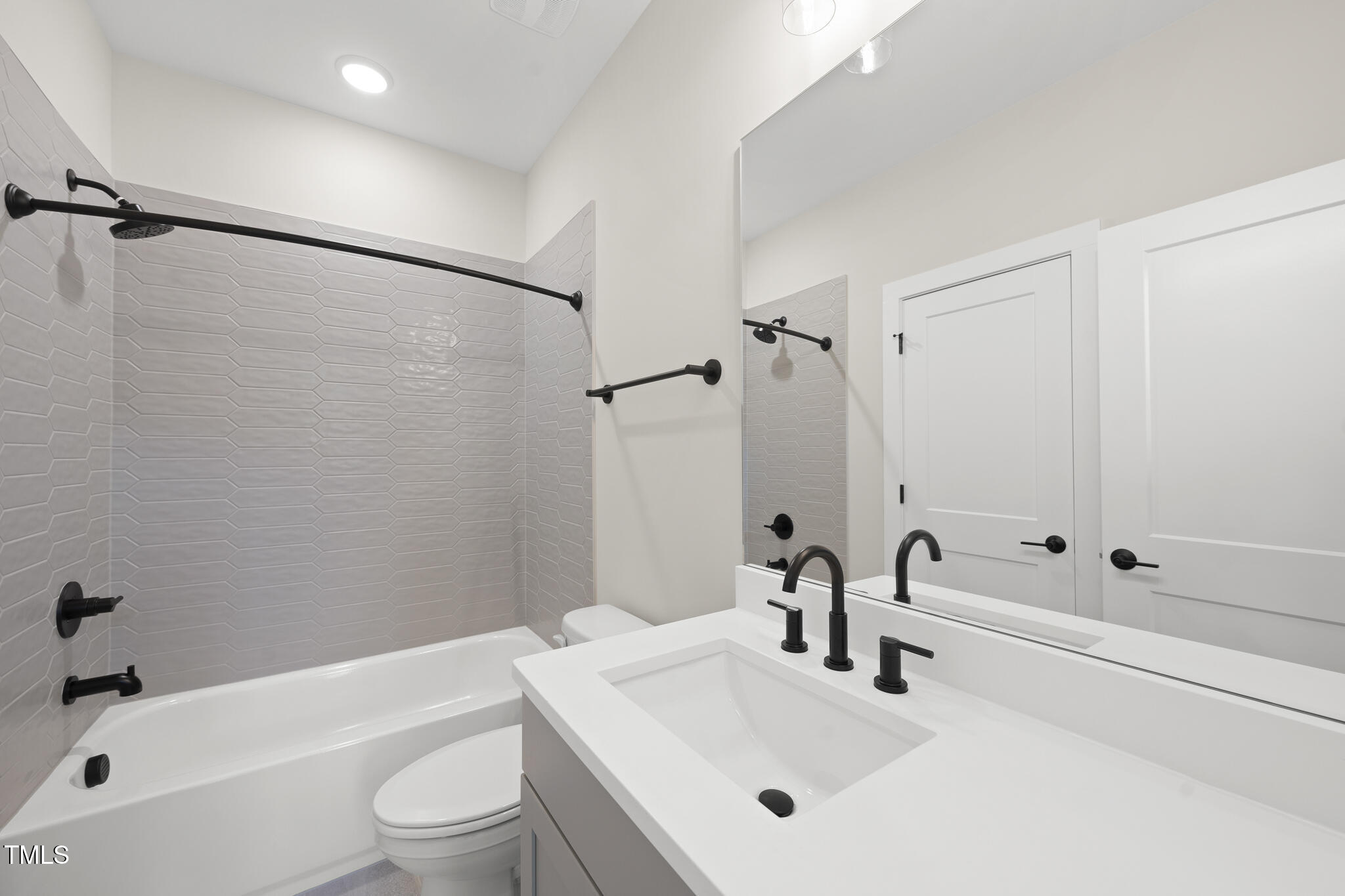 1520 Lake Adventure Court Raleigh, NC 27613 - Photo 35 of 51 DSC02183