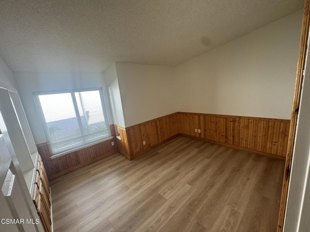 1874 Suntree Lane Simi Valley, CA 93063 - Photo 10 of 20