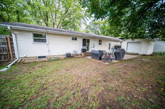 $259,000 | 605 5th Avenue Northeast, Stewartville, MN 55976