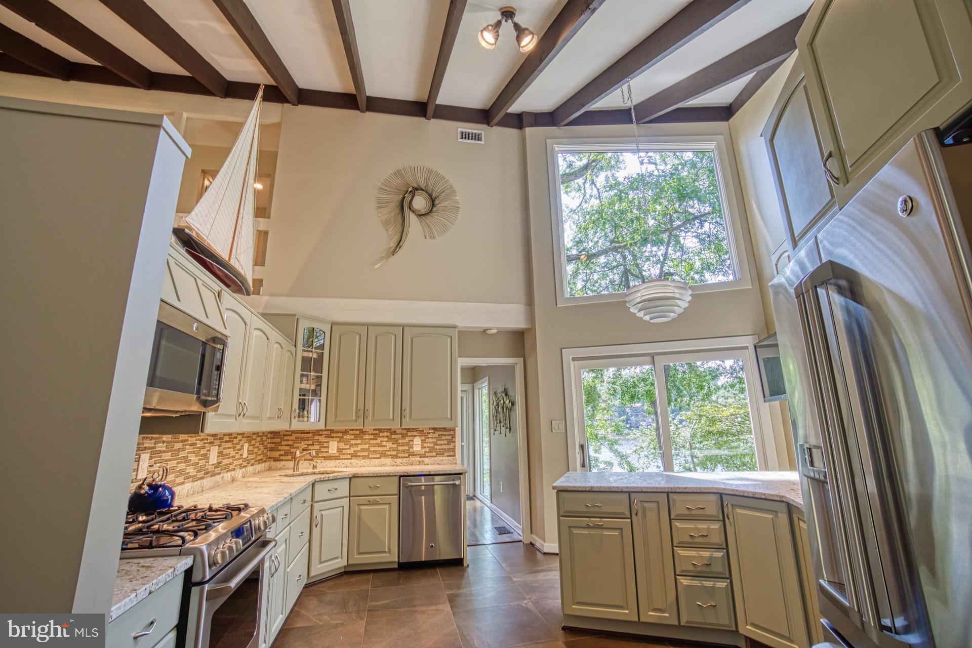 1516 Inlet Court Reston, VA 20190 - Photo 11 of 37 Kitchen with a view