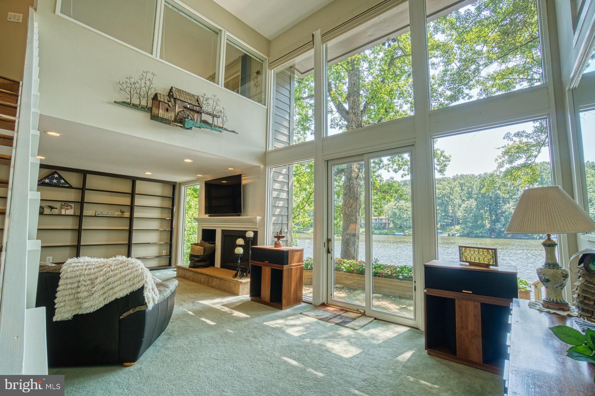 1516 Inlet Court Reston, VA 20190 - Photo 23 of 37 Family room with a view