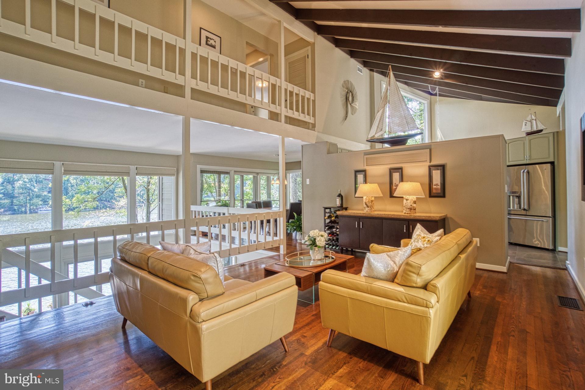 1516 Inlet Court Reston, VA 20190 - Photo 4 of 37 Living room with a view