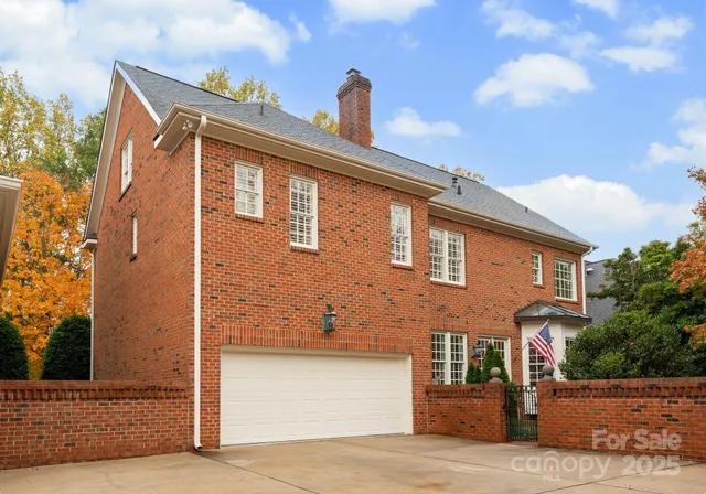 $1,295,000 | 5006 Fairlawn Crescent Court, Charlotte, NC 28226