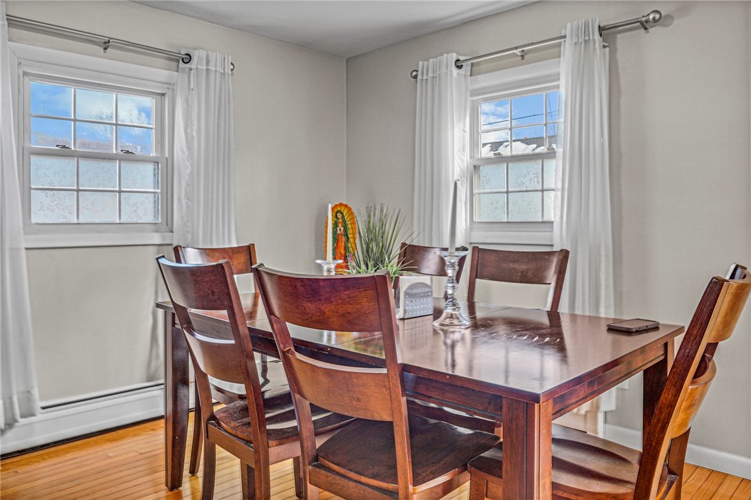 32 Ordway Street Pawtucket, RI 02861 - Photo 13 of 38