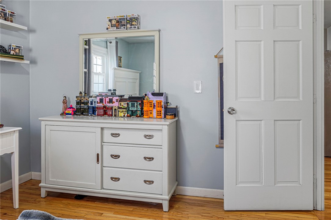 32 Ordway Street Pawtucket, RI 02861 - Photo 21 of 38