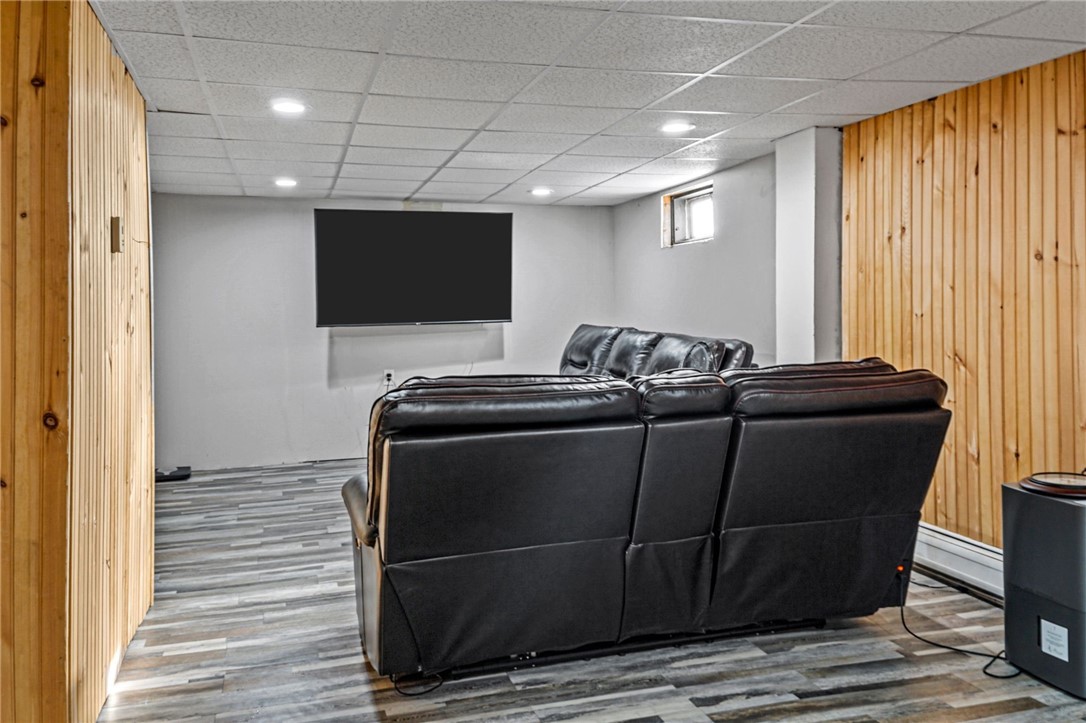 32 Ordway Street Pawtucket, RI 02861 - Photo 23 of 38